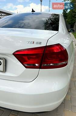 Седан Volkswagen Passat 2014 в 