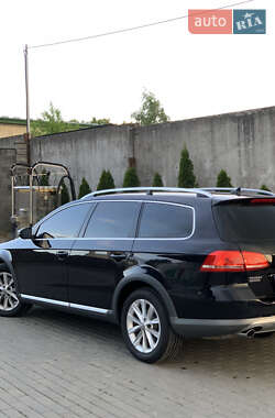 Универсал Volkswagen Passat 2012 в 