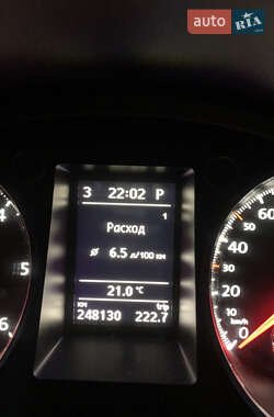 Универсал Volkswagen Passat 2012 в 