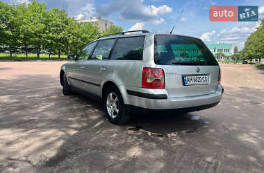 Універсал Volkswagen Passat 2002 в 