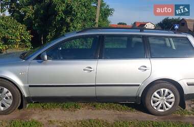Універсал Volkswagen Passat 2000 в Турбовом