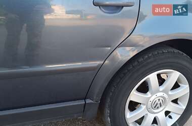 Универсал Volkswagen Passat 2004 в 