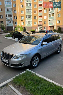 Універсал Volkswagen Passat 2008 в Києві