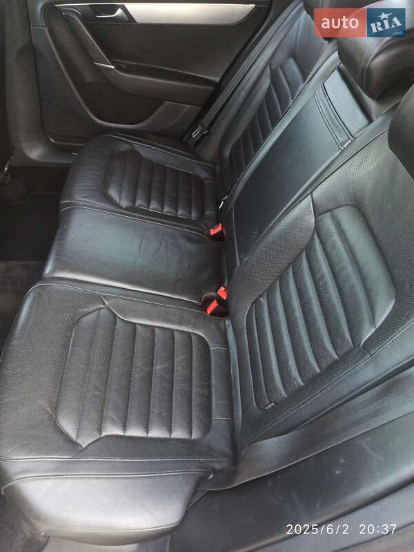 Універсал Volkswagen Passat 2010 в Рівному