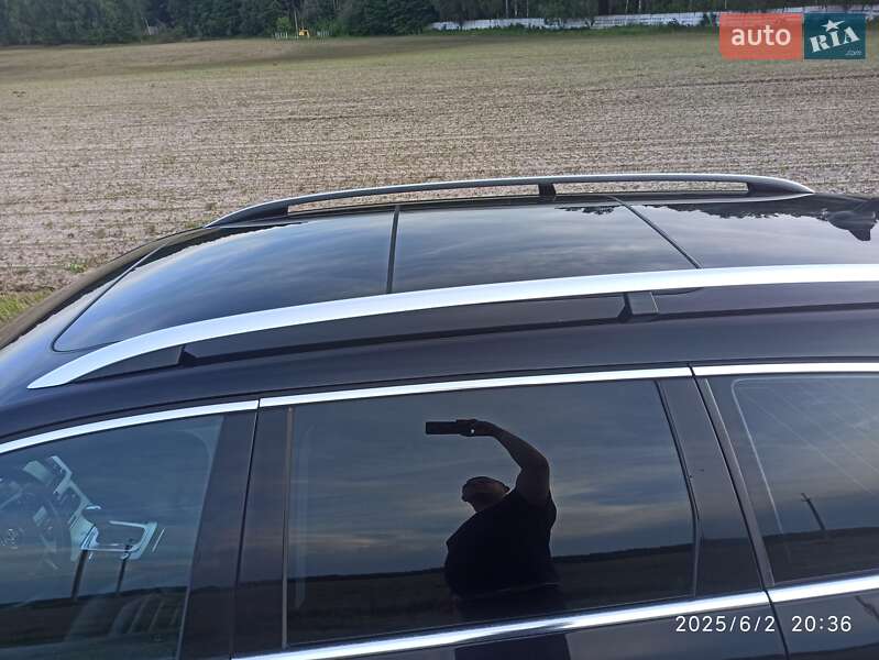 Універсал Volkswagen Passat 2010 в Рівному