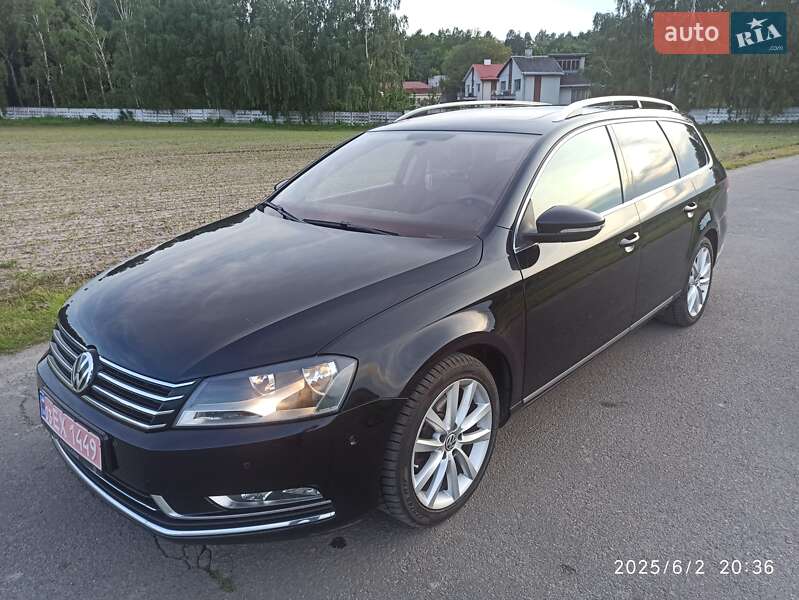 Універсал Volkswagen Passat 2010 в Рівному
