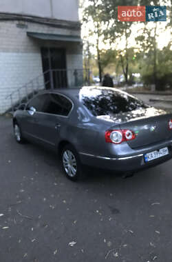 Седан Volkswagen Passat 2006 в 
