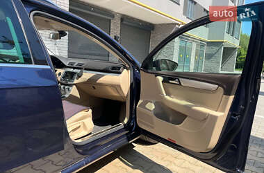 Універсал Volkswagen Passat 2014 в 