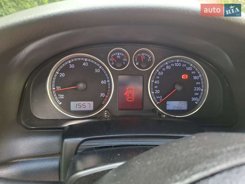 Універсал Volkswagen Passat 2003 в Виноградові