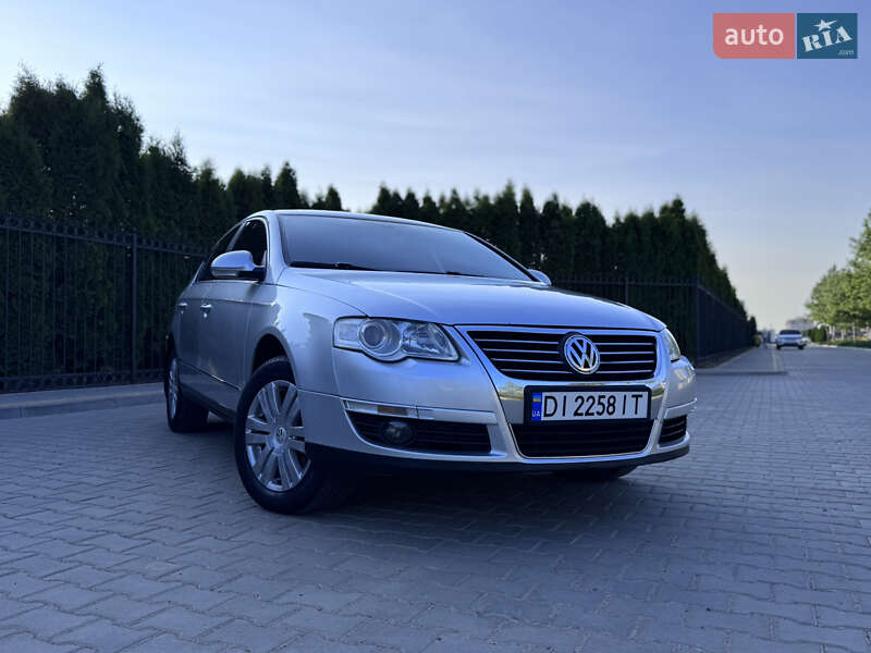 Седан Volkswagen Passat 2008 в Одессе