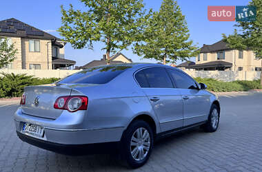 Седан Volkswagen Passat 2008 в 