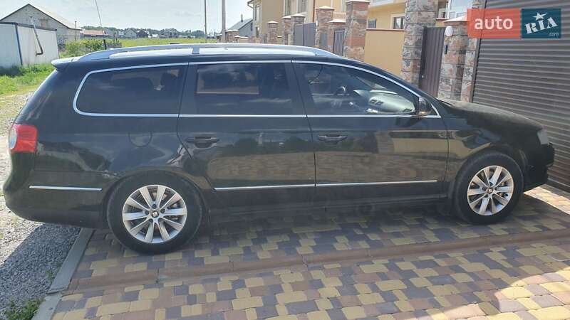 Універсал Volkswagen Passat 2009 в Києві