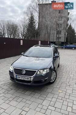 Универсал Volkswagen Passat 2009 в Звягеле