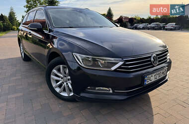 Універсал Volkswagen Passat 2017 в Івано-Франківську