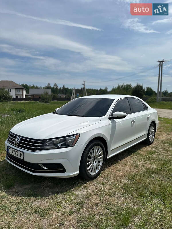 Седан Volkswagen Passat 2016 в 