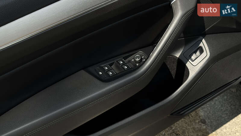 Універсал Volkswagen Passat 2015 в Ірпені