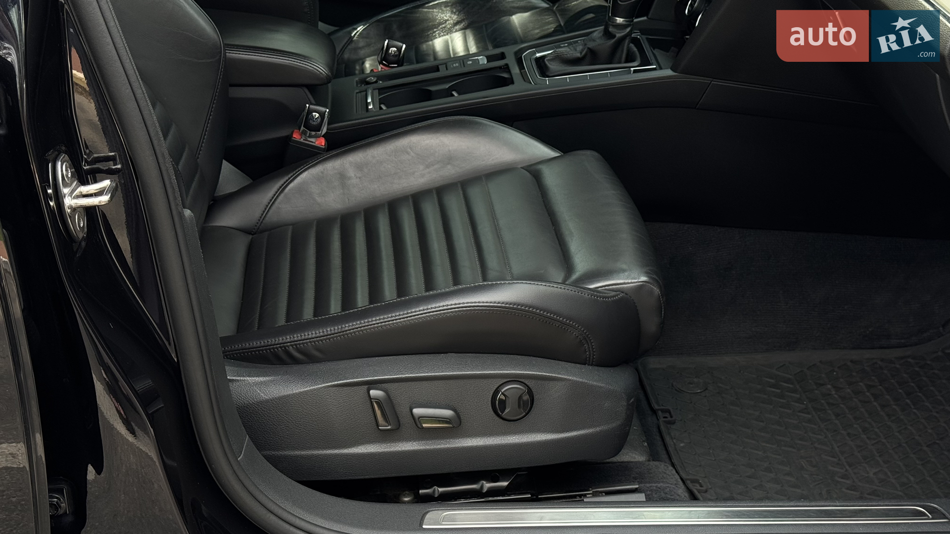 2015 Volkswagen Passat - мініатюра 12