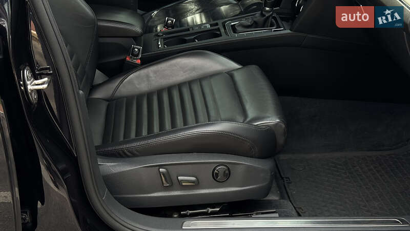 Універсал Volkswagen Passat 2015 в Ірпені