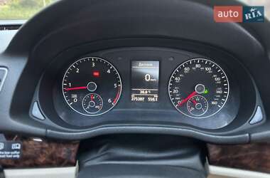 Седан Volkswagen Passat 2012 в 