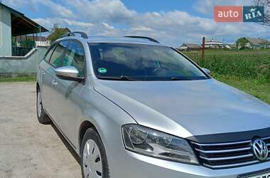 Універсал Volkswagen Passat 2011 в 