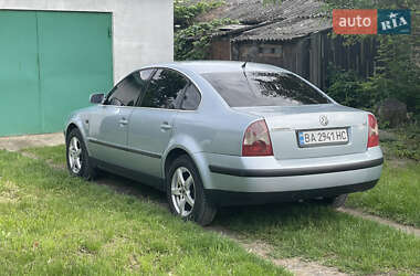Седан Volkswagen Passat 2002 в 