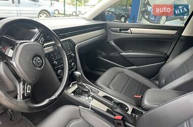 Седан Volkswagen Passat 2020 в 