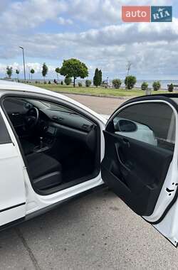 Седан Volkswagen Passat 2008 в 