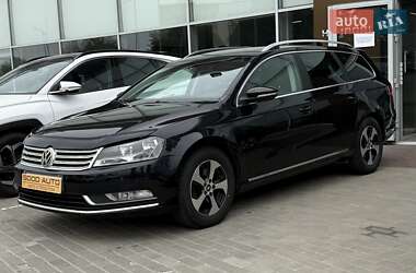 Универсал Volkswagen Passat 2012 в Полтаве