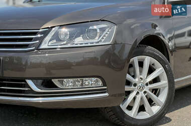 Седан Volkswagen Passat 2013 в 