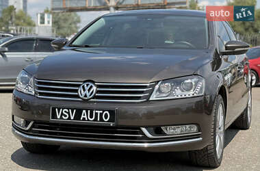 Седан Volkswagen Passat 2013 в 