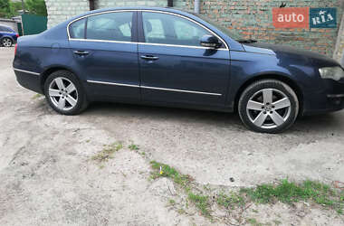 Седан Volkswagen Passat 2008 в Києві