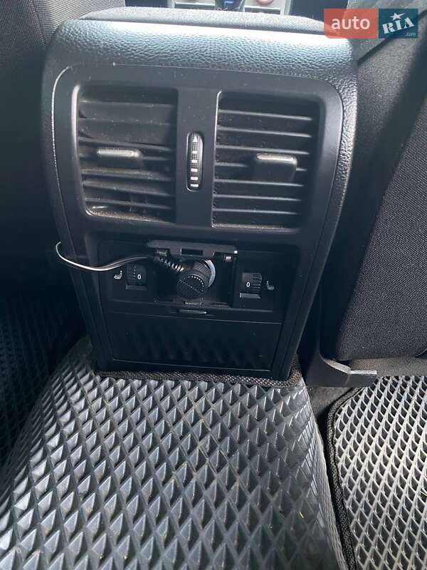 Седан Volkswagen Passat 2014 в Ватутино