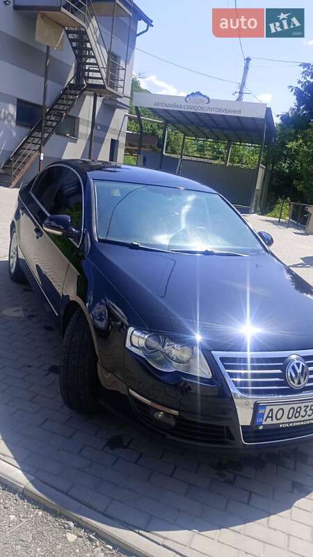 Седан Volkswagen Passat 2008 в Рахові