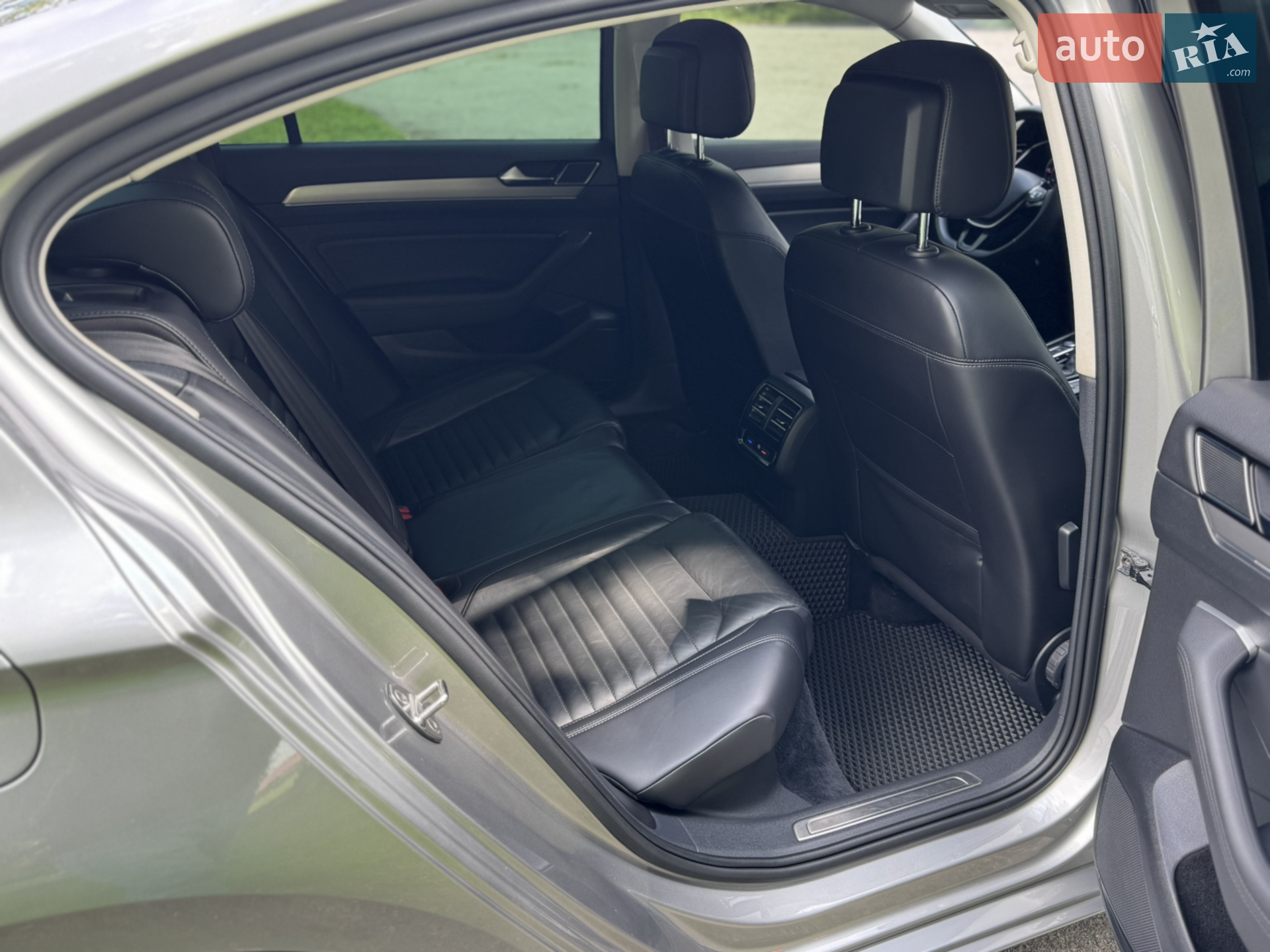 2015 Volkswagen Passat - мініатюра 6