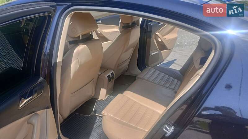 Седан Volkswagen Passat 2008 в Рахові