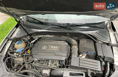 Седан Volkswagen Passat 2013 в 