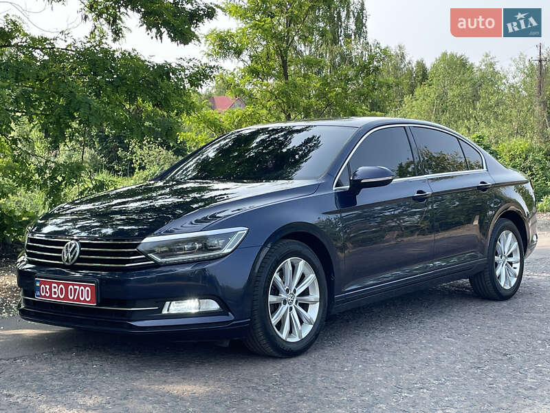Седан Volkswagen Passat 2015 в Рожище