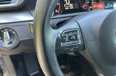 Универсал Volkswagen Passat 2013 в 