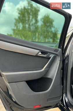 Универсал Volkswagen Passat 2012 в 