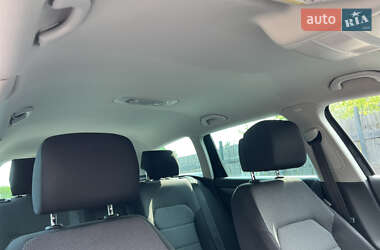 Универсал Volkswagen Passat 2012 в 