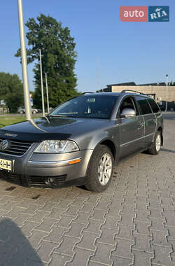 Универсал Volkswagen Passat 2004 в 