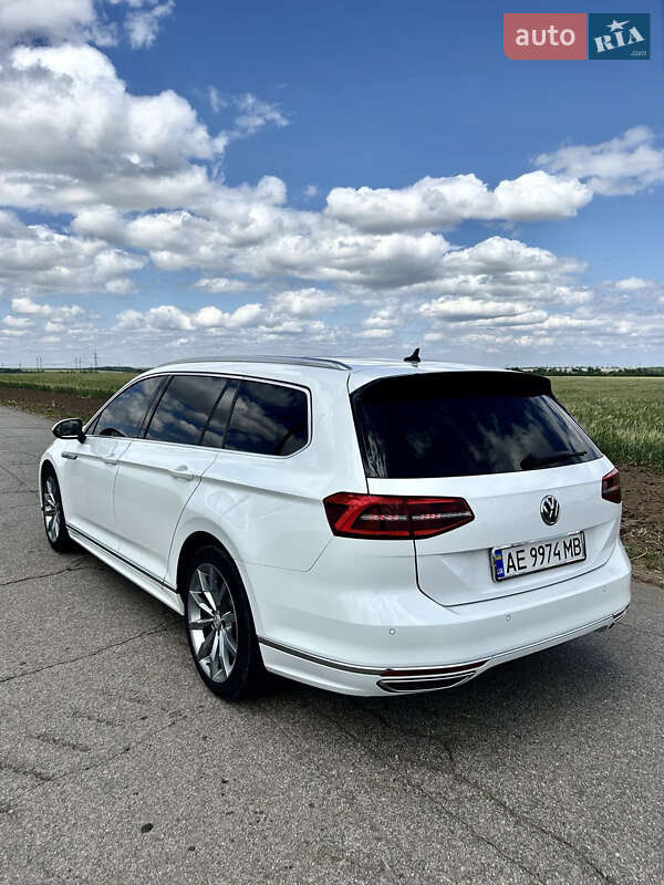 Универсал Volkswagen Passat 2017 в Никополе