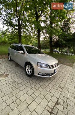 Универсал Volkswagen Passat 2013 в Львове