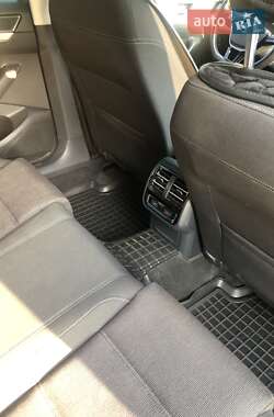 Універсал Volkswagen Passat 2015 в 