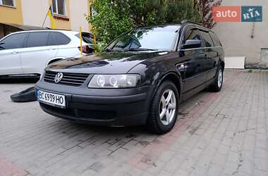 Универсал Volkswagen Passat 2000 в Львове