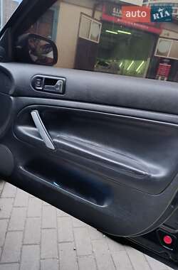 Универсал Volkswagen Passat 2000 в 