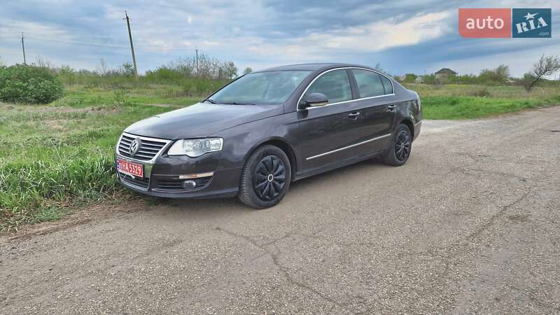 Седан Volkswagen Passat 2006 в Запоріжжі