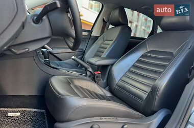 Седан Volkswagen Passat 2016 в 