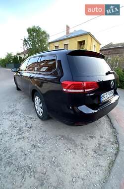 Универсал Volkswagen Passat 2016 в Львове