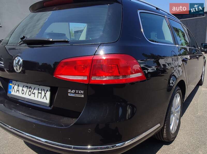 Универсал Volkswagen Passat 2011 в Киеве